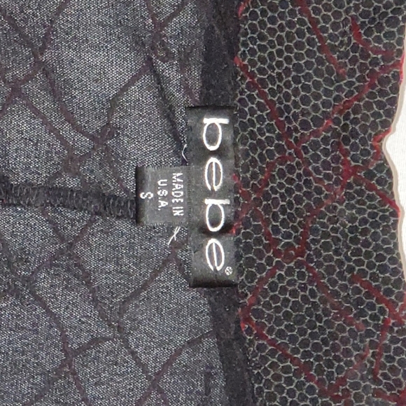 EXPRESS, key-hole blouse, Size S - Picture 4 of 4